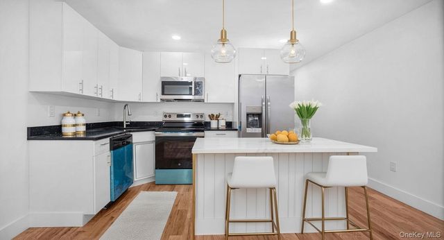 3968 Duryea Avenue, Bronx, NY 10466