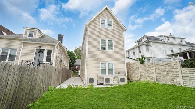 3968 Duryea Avenue, Bronx, NY 10466