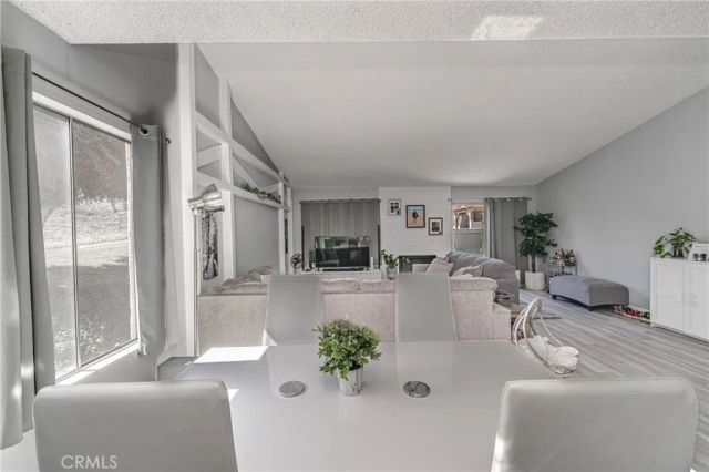 26212 Rainbow Glen, Newhall, CA 91321