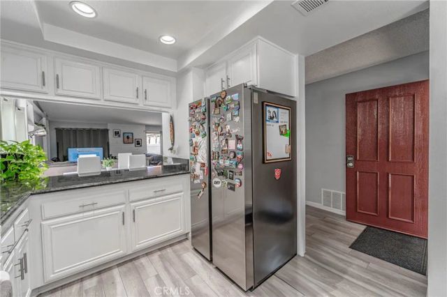 26212 Rainbow Glen, Newhall, CA 91321