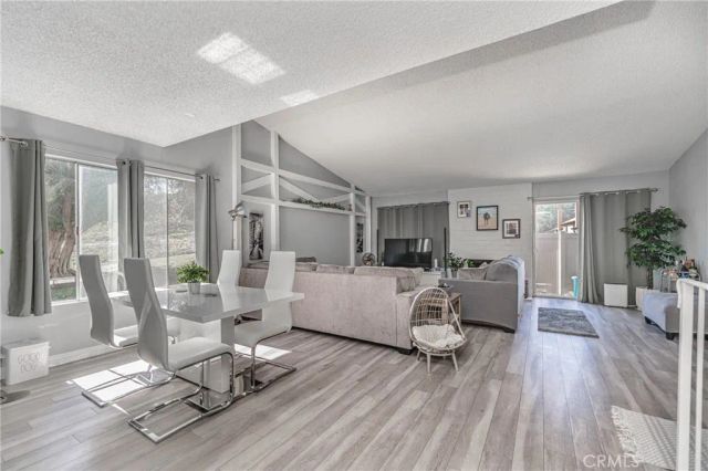 26212 Rainbow Glen, Newhall, CA 91321