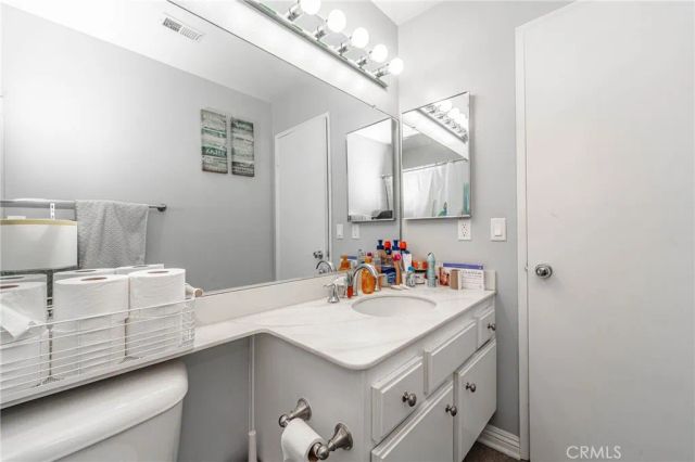 26212 Rainbow Glen, Newhall, CA 91321