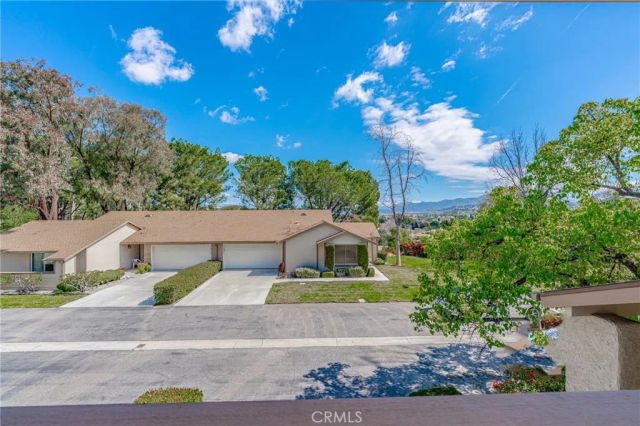 26212 Rainbow Glen, Newhall, CA 91321