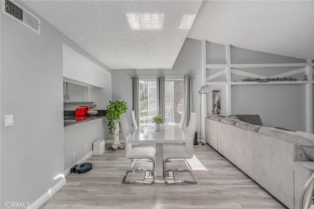26212 Rainbow Glen, Newhall, CA 91321