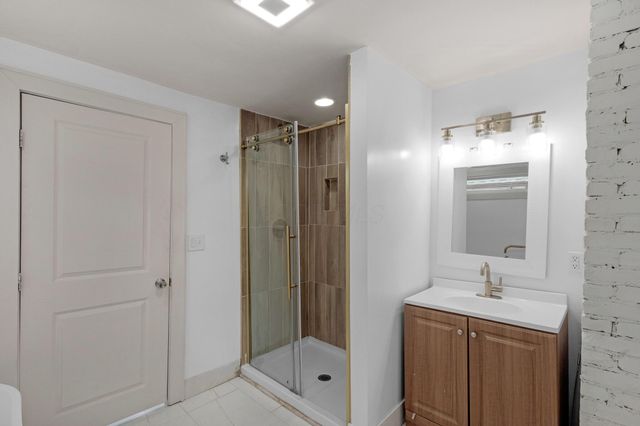 1502 Aberdeen Avenue, Columbus, OH 43211