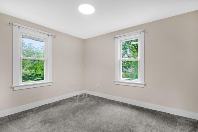 1502 Aberdeen Avenue, Columbus, OH 43211