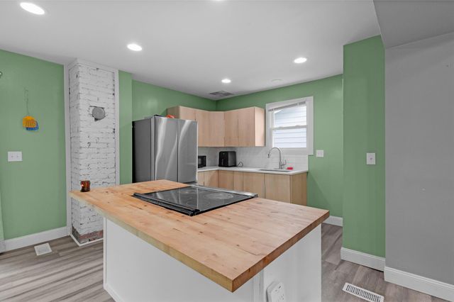 1502 Aberdeen Avenue, Columbus, OH 43211
