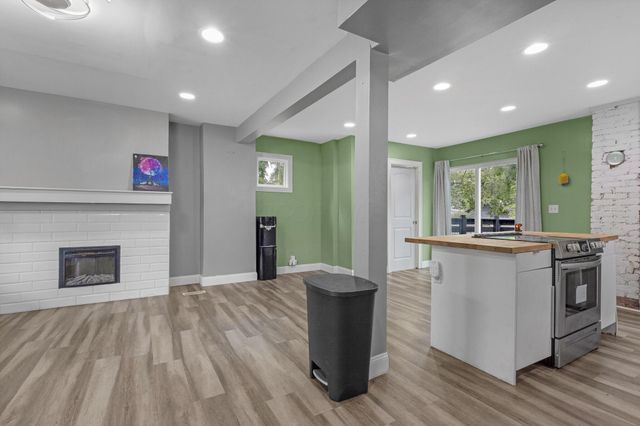 1502 Aberdeen Avenue, Columbus, OH 43211