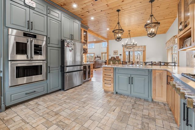 85 Button Hill Road, Tunbridge, VT 05077