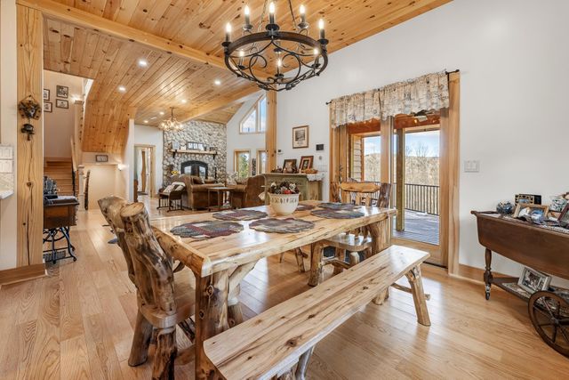 85 Button Hill Road, Tunbridge, VT 05077