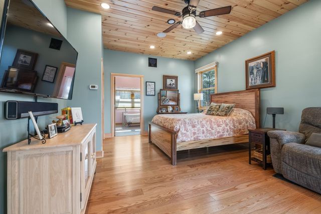85 Button Hill Road, Tunbridge, VT 05077