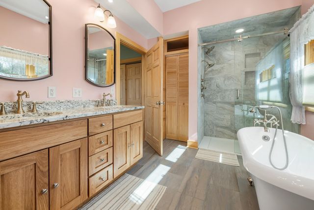 85 Button Hill Road, Tunbridge, VT 05077