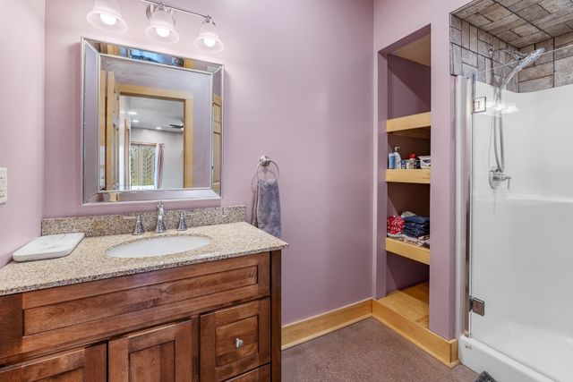 85 Button Hill Road, Tunbridge, VT 05077