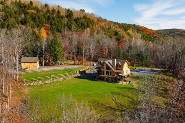 85 Button Hill Road, Tunbridge, VT 05077