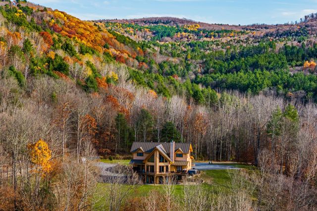 85 Button Hill Road, Tunbridge, VT 05077
