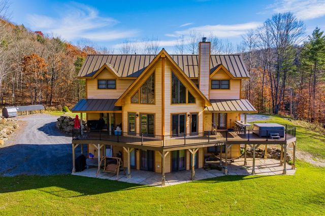 85 Button Hill Road, Tunbridge, VT 05077