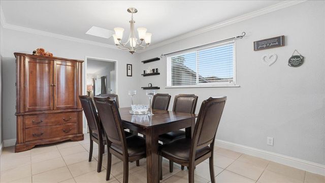 5701 Chipping Way, Citrus Heights, CA 95621