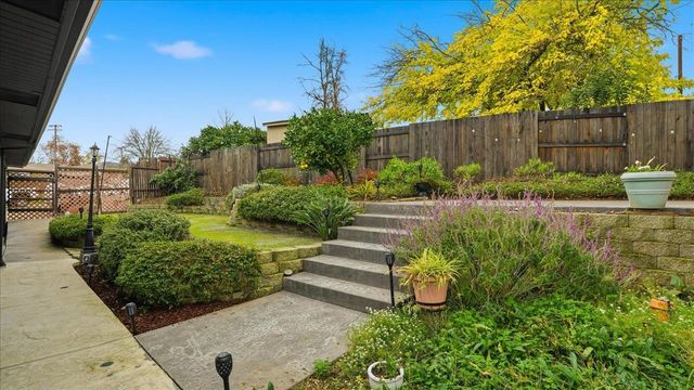 5701 Chipping Way, Citrus Heights, CA 95621