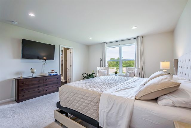 620 Holmdale Way, Ann Arbor, MI 48108