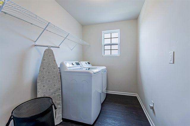 620 Holmdale Way, Ann Arbor, MI 48108