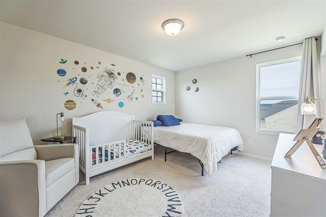 620 Holmdale Way, Ann Arbor, MI 48108