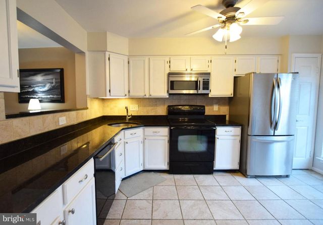 340 CLOUDES MILL CT, Alexandria, VA 22304