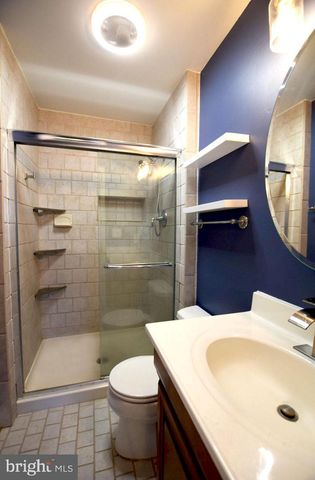 340 CLOUDES MILL CT, Alexandria, VA 22304