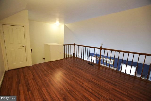 340 CLOUDES MILL CT, Alexandria, VA 22304