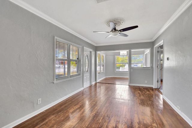 736 Rockland Drive, West Palm Beach, FL 33405