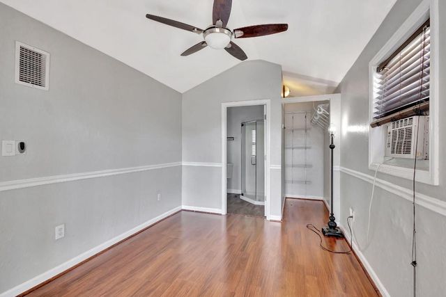 736 Rockland Drive, West Palm Beach, FL 33405