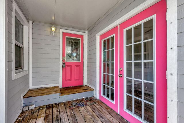 736 Rockland Drive, West Palm Beach, FL 33405