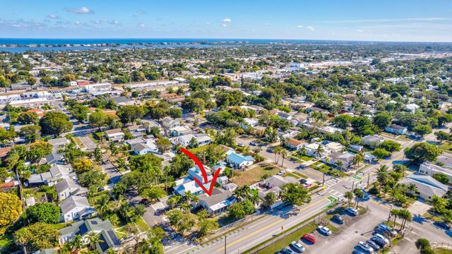 736 Rockland Drive, West Palm Beach, FL 33405