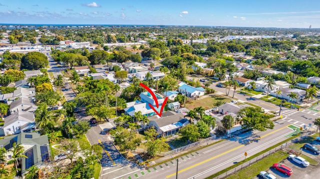 736 Rockland Drive, West Palm Beach, FL 33405