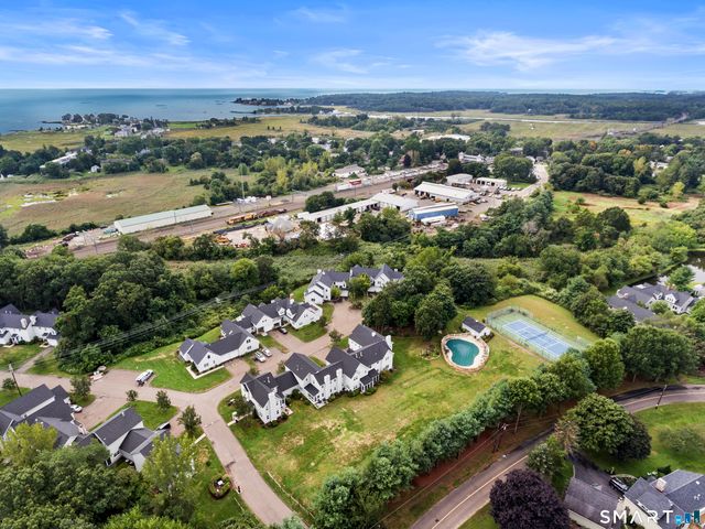 6 Rollwood Drive 6, Guilford, CT 06437