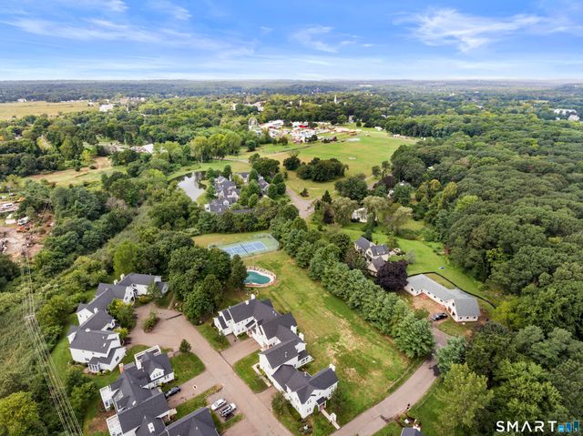 6 Rollwood Drive 6, Guilford, CT 06437