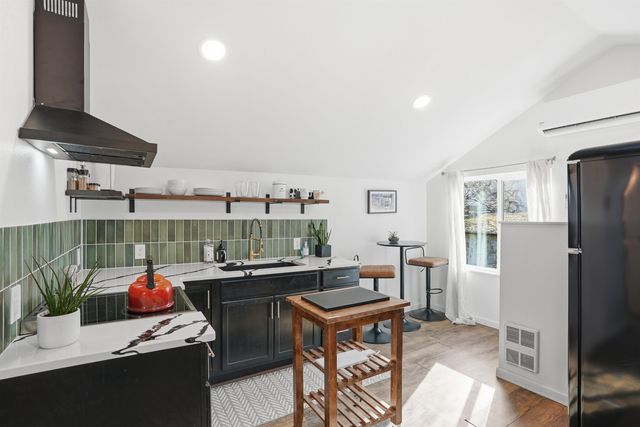 510 E 23rd Ave, Spokane, WA 99203