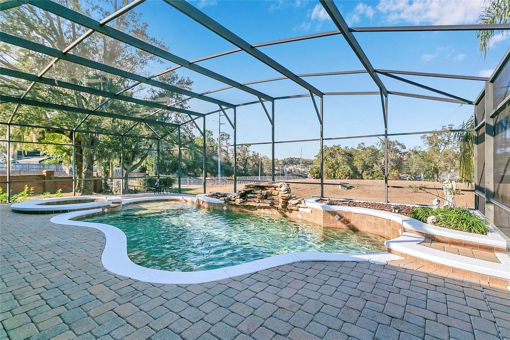 Image 28 of property listing at 2301 RIDGESIDE ROAD, Apopka, FL 32712