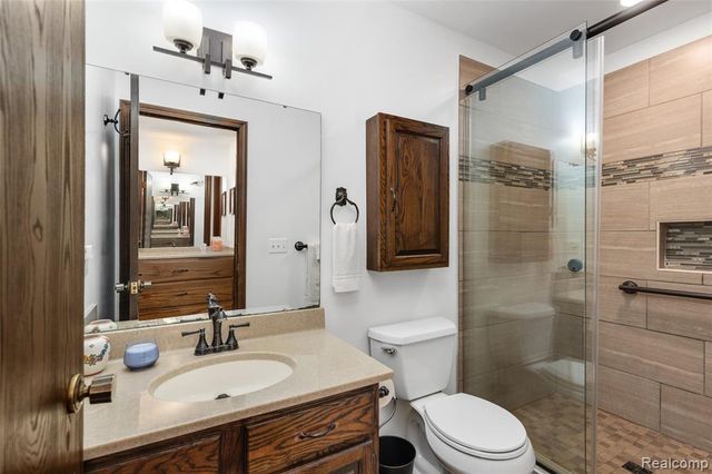 9730 Gibbs Road, Clarkston, MI 48348