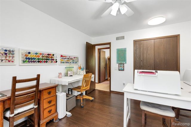 9730 Gibbs Road, Clarkston, MI 48348