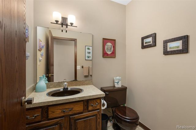 9730 Gibbs Road, Clarkston, MI 48348
