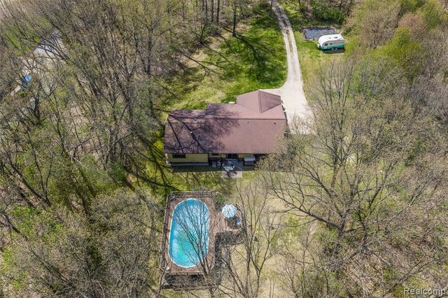 9730 Gibbs Road, Clarkston, MI 48348