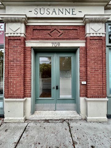 709 E McMillan Street, Cincinnati, OH 45206