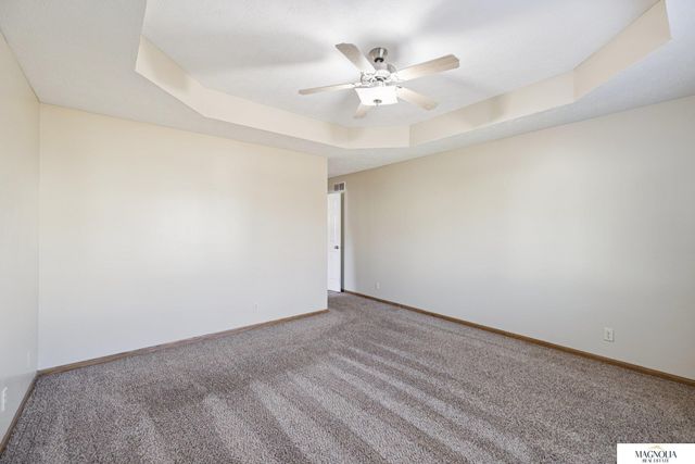 2864 Katelyn Circle, Lincoln, NE 68516