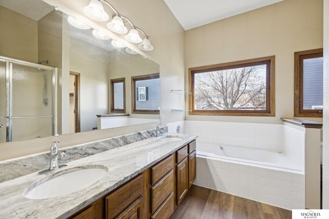 2864 Katelyn Circle, Lincoln, NE 68516