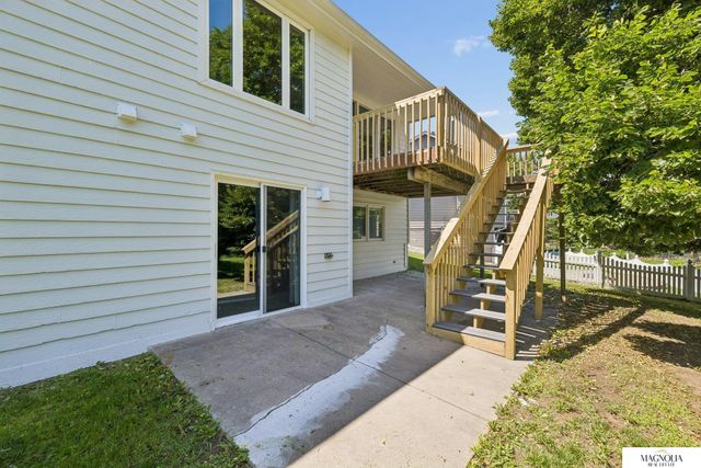 2864 Katelyn Circle, Lincoln, NE 68516