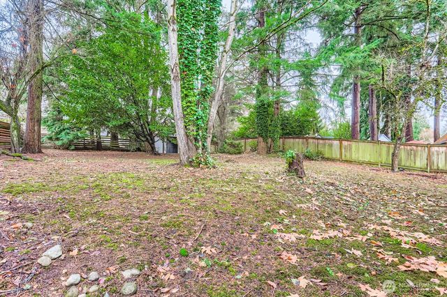 12078 NE 137th Court, Kirkland, WA 98034