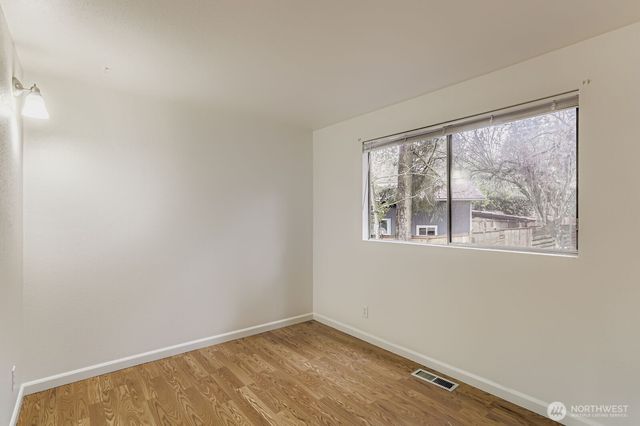 12078 NE 137th Court, Kirkland, WA 98034