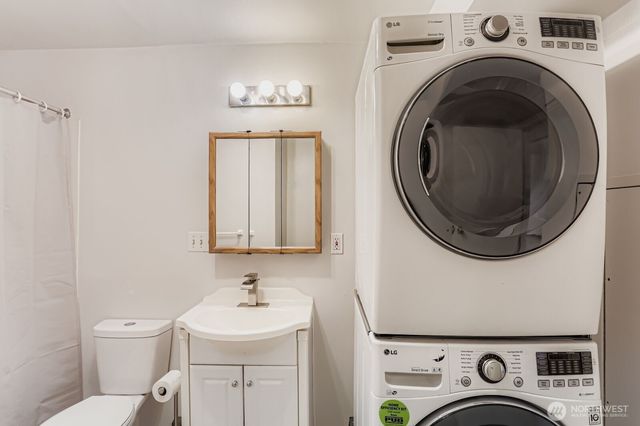 12078 NE 137th Court, Kirkland, WA 98034