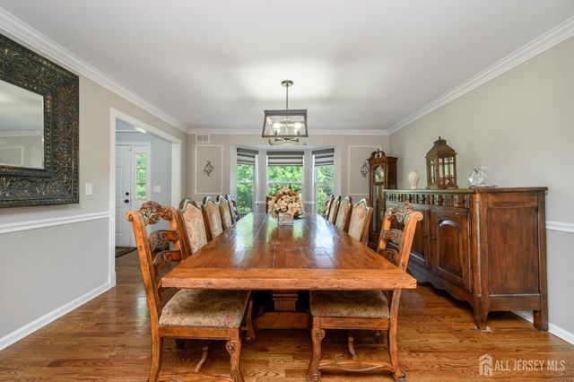 9 Country Road, Jackson, NJ 08527