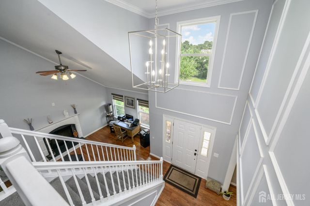 9 Country Road, Jackson, NJ 08527